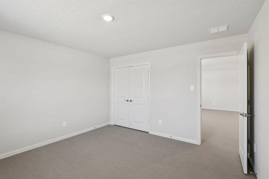 Photo is not of the actual home, but is an inspirational photo of builder’s model home and may depict options, furnishings, and/or decorator features that are not included.