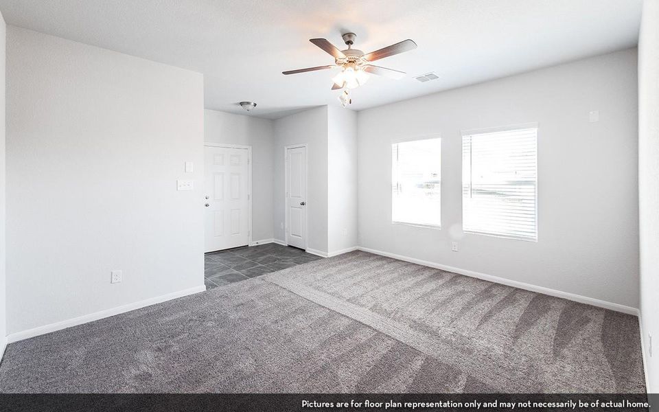 Spacious, unfurnished interior of a new home in Caney Mills, Conroe (Image 5). Spacious, unfurnished interior of a new home in Caney Mills, Conroe (Image 5).
