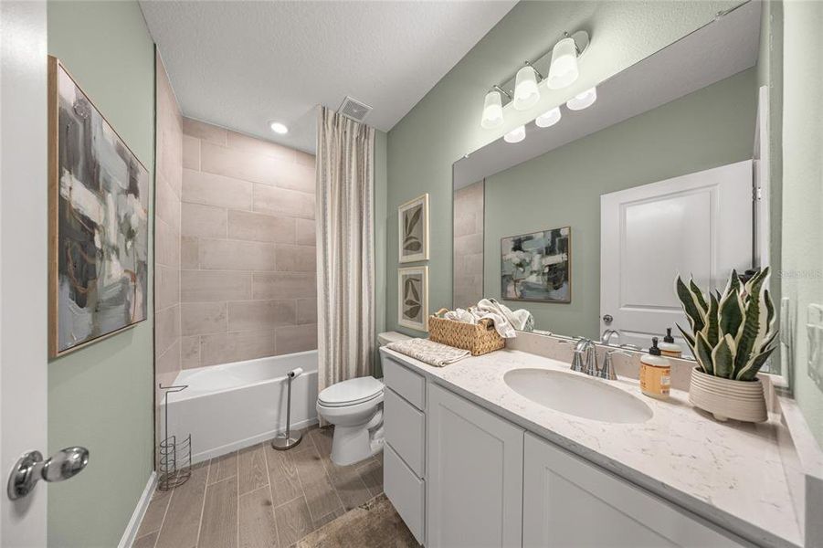 Furnished interior view inside a new home in Pioneer Ranch: Pioneer Ranch 50's, Ocala (Image 24). Furnished interior view inside a new home in Pioneer Ranch: Pioneer Ranch 50's, Ocala (Image 24).