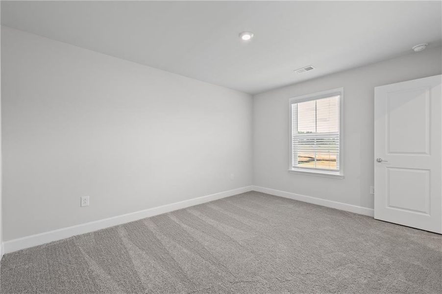 Spacious, unfurnished interior of a new home in Anderson Point Estates, McDonough (Image 34).