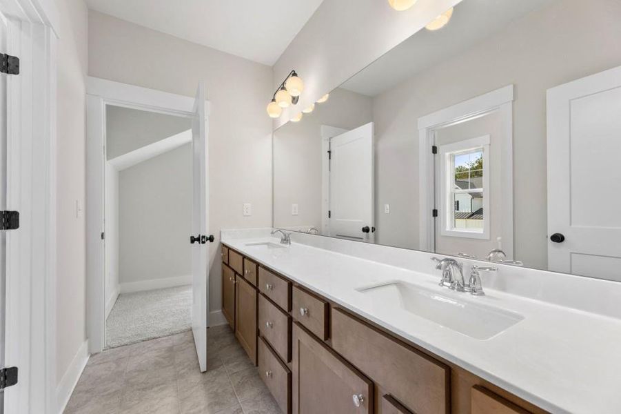 Furnished interior view inside a new home in Hillshire, Cumming (Image 14).