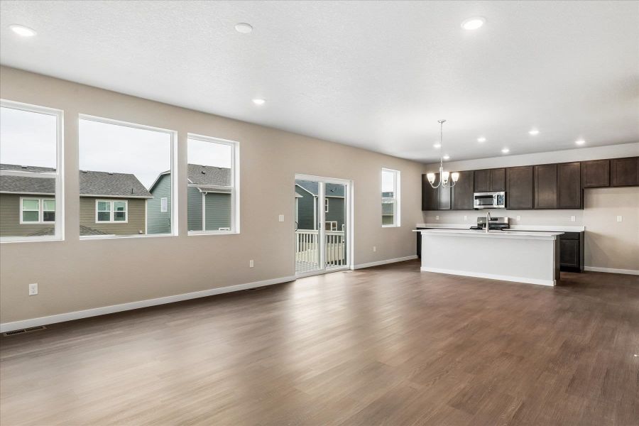 Spacious, unfurnished interior of a new home in Aspen Ranch, Fountain (Image 11).