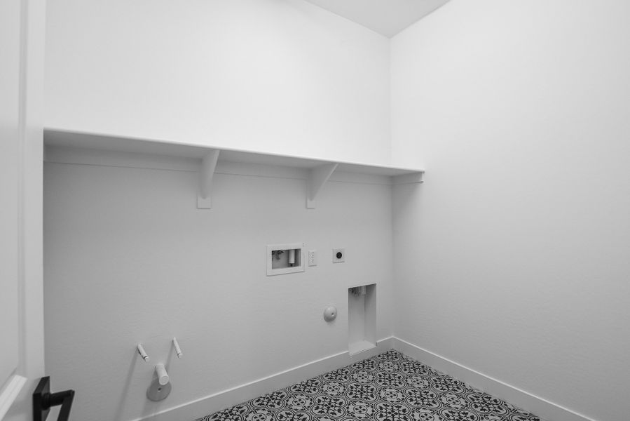 Representative unfurnished interior of a home built from the Bradshaw by Taylor Morrison in Allen Ranches Expedition Collection, Litchfield Park (Image 26). Representative unfurnished interior of a home built from the Bradshaw by Taylor Morrison in Allen Ranches Expedition Collection, Litchfield Park (Image 26).