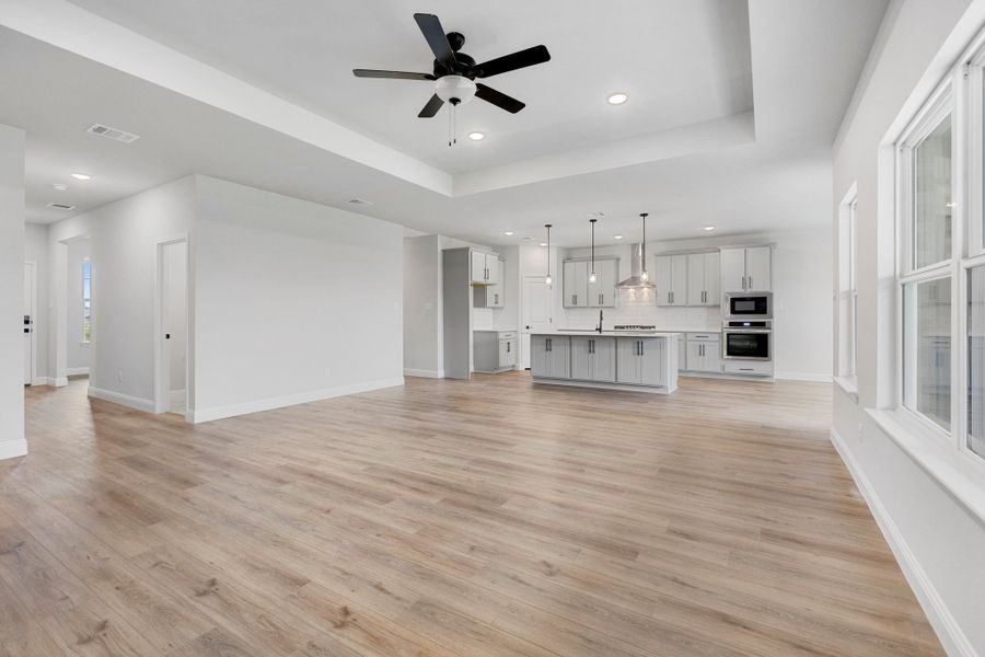 Spacious, unfurnished interior of a new home in Waverly Estates, Nevada (Image 48).