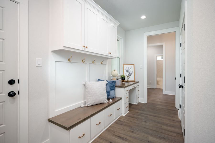 Furnished interior view inside a new home in Greenbrier, Bryan (Image 17).