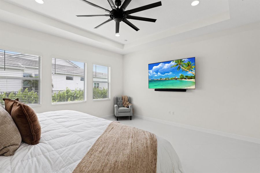 Furnished interior view inside a new home in , Westlake (Image 39).