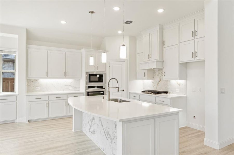 Furnished interior view inside a new home in Terracina, Rockwall (Image 17).