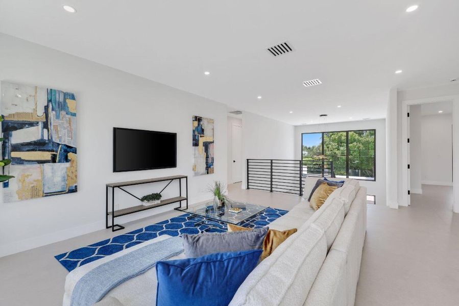 1408 Pine Lane - 36.jpg-SMALL