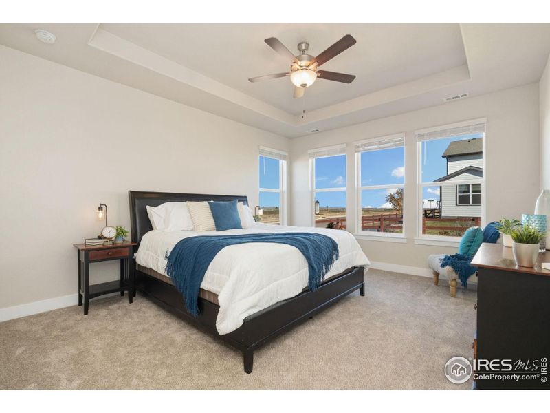 Spacious primary ensuite!