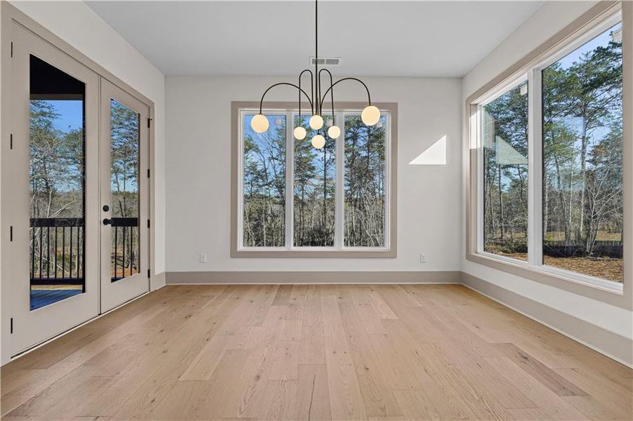 Spacious, unfurnished interior of a new home in , Gainesville (Image 22).