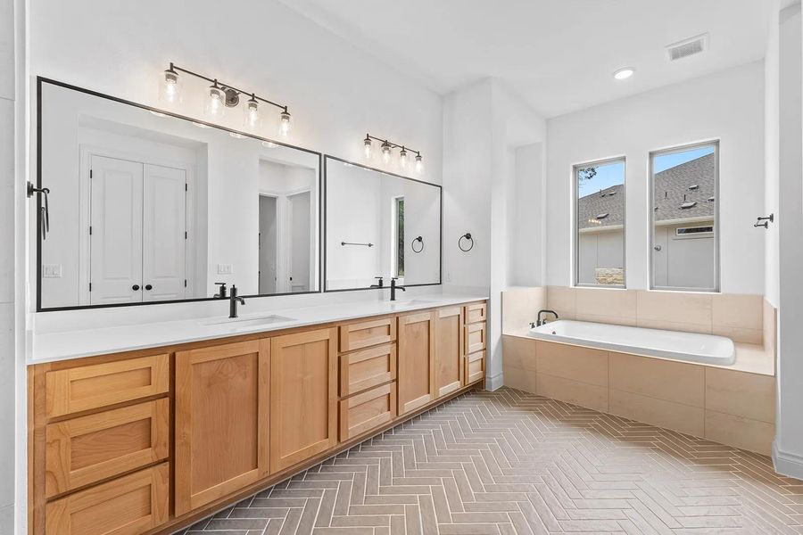 Brookdale II B Primary bath