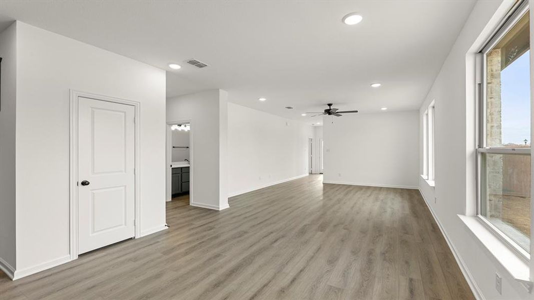 Tarrant Floor Plan Dining Area