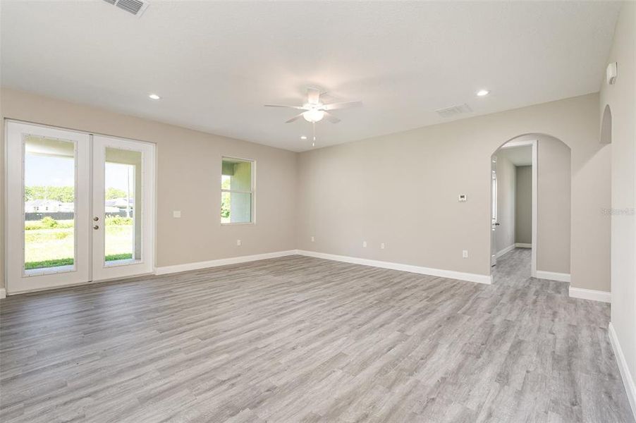 Spacious, unfurnished interior of a new home in , Palm Bay (Image 22). Spacious, unfurnished interior of a new home in , Palm Bay (Image 22).