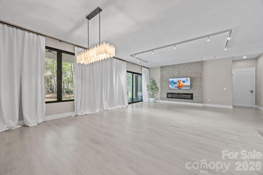 Spacious, unfurnished interior of a new home in , Charlotte (Image 22).