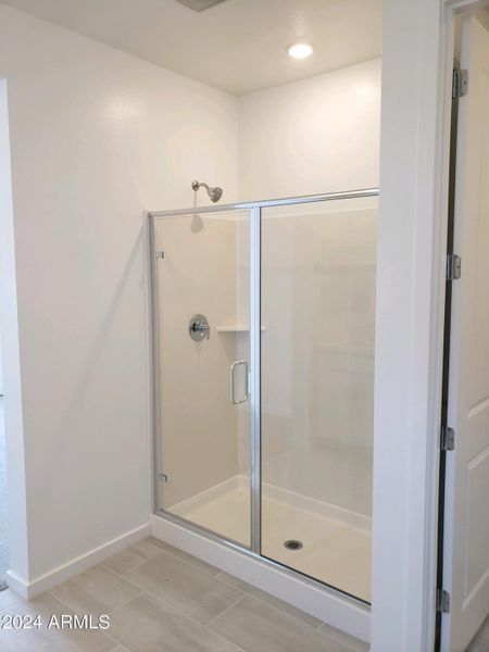 Lot 120- master shower