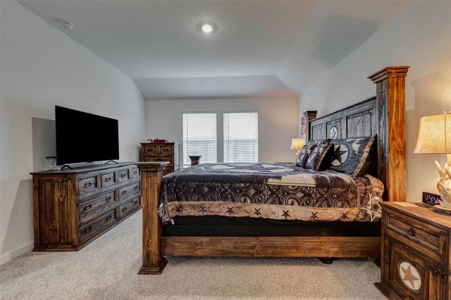 Furnished interior view inside a new home in Canterra Creek 45' and 50' Homesites, Iowa Colony (Image 6).