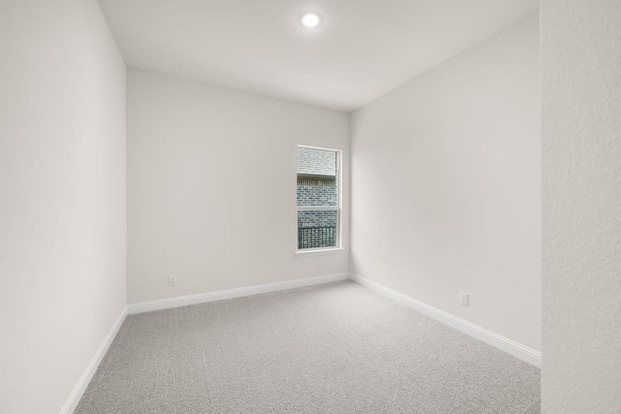 Spacious, unfurnished interior of a new home in Abe’s Landing, Granbury (Image 24). Spacious, unfurnished interior of a new home in Abe’s Landing, Granbury (Image 24).