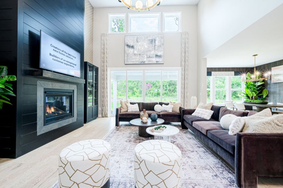 Representative furnished interior of a home built from the Finley by Fischer Homes in Twin Lakes, Hoschton (Image 10).