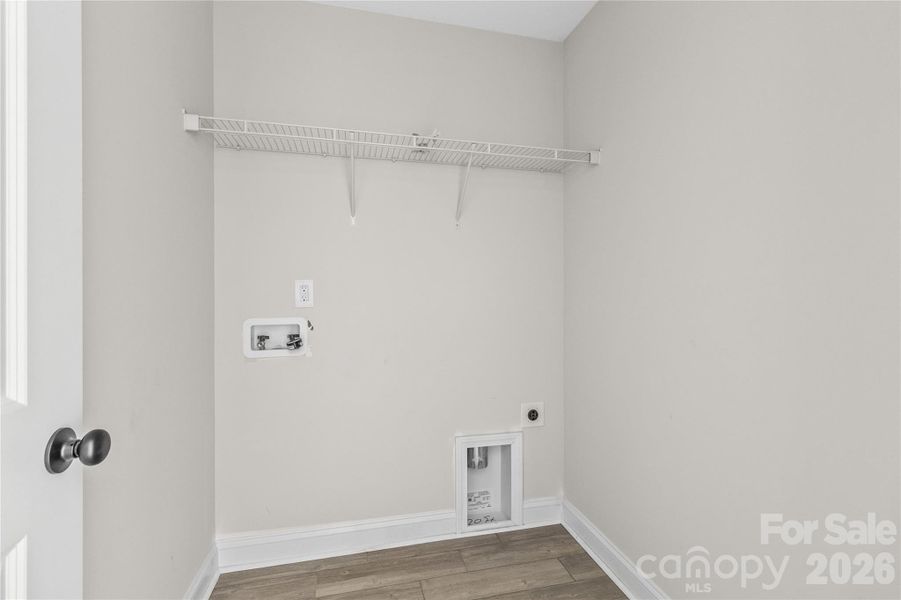 Spacious, unfurnished interior of a new home in , Denver (Image 36).