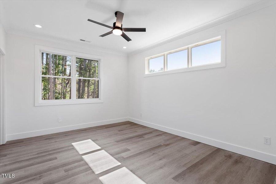 27-810 Berwyn Ave [2399192]_27