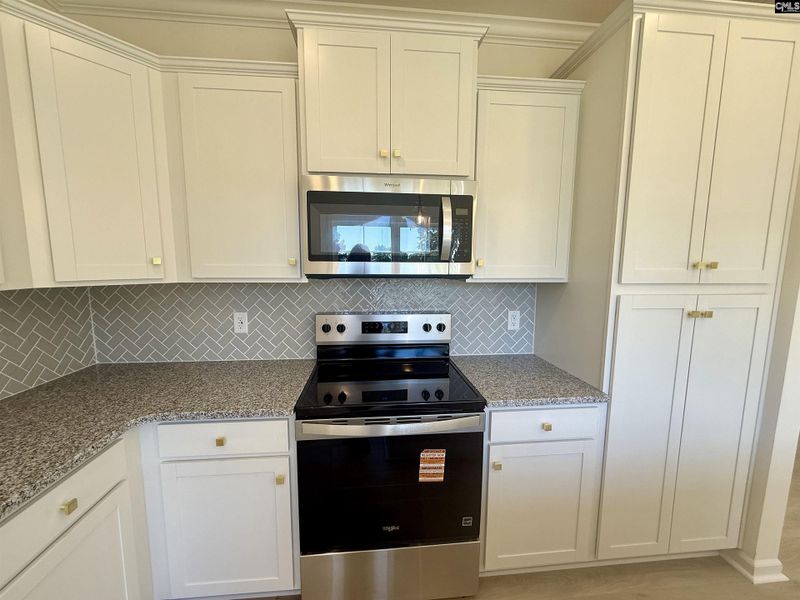 Close-up of interior finishes inside a home in Walker’s Trail, Lexington (Image 20).