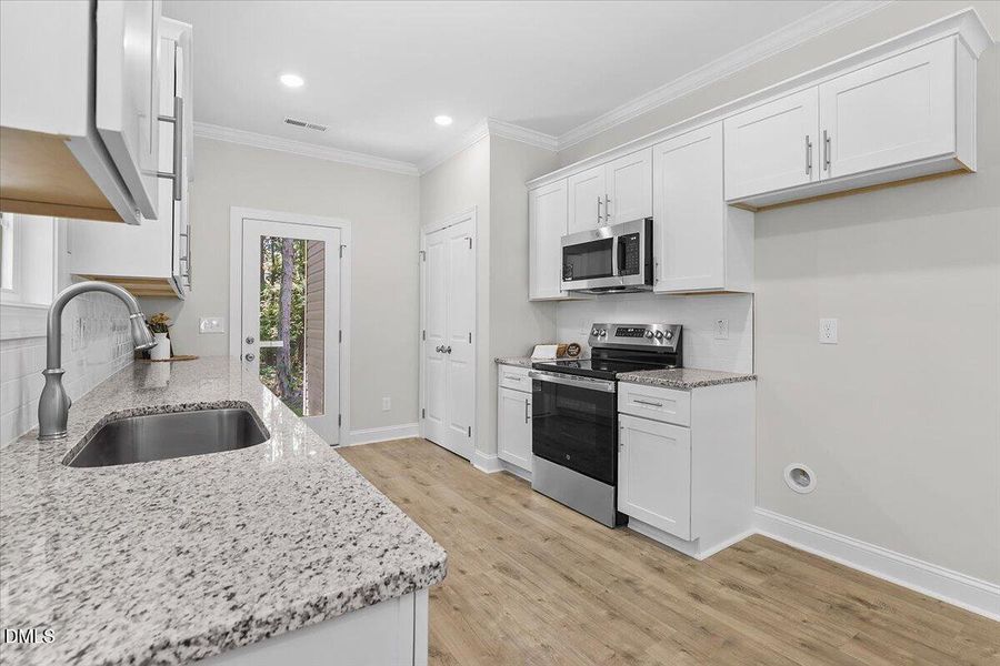 16-89 Mitchner Dr-16 16-89 Mitchner Dr-16