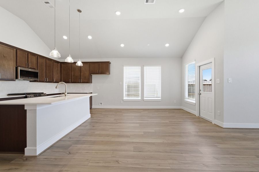 Image 38 of a home in Pecan Estates.