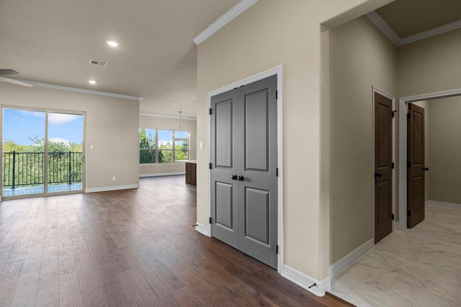 Spacious, unfurnished interior of a new home in , Belton (Image 31).