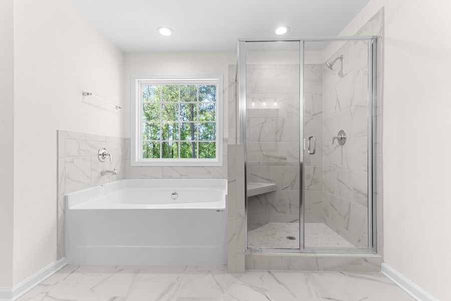 Owner's Bathroom:4631 Capulet Court