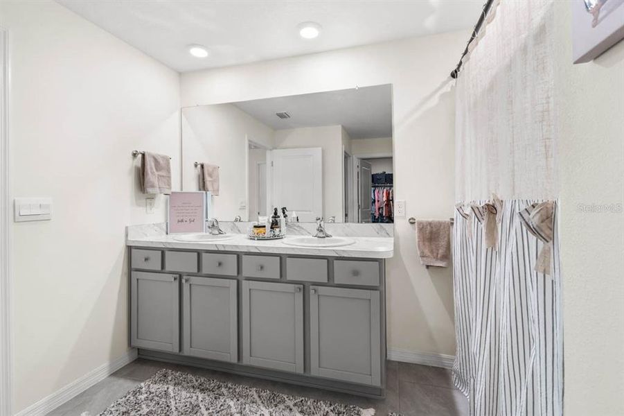 Furnished interior view inside a new home in Brookside, Ruskin (Image 11).