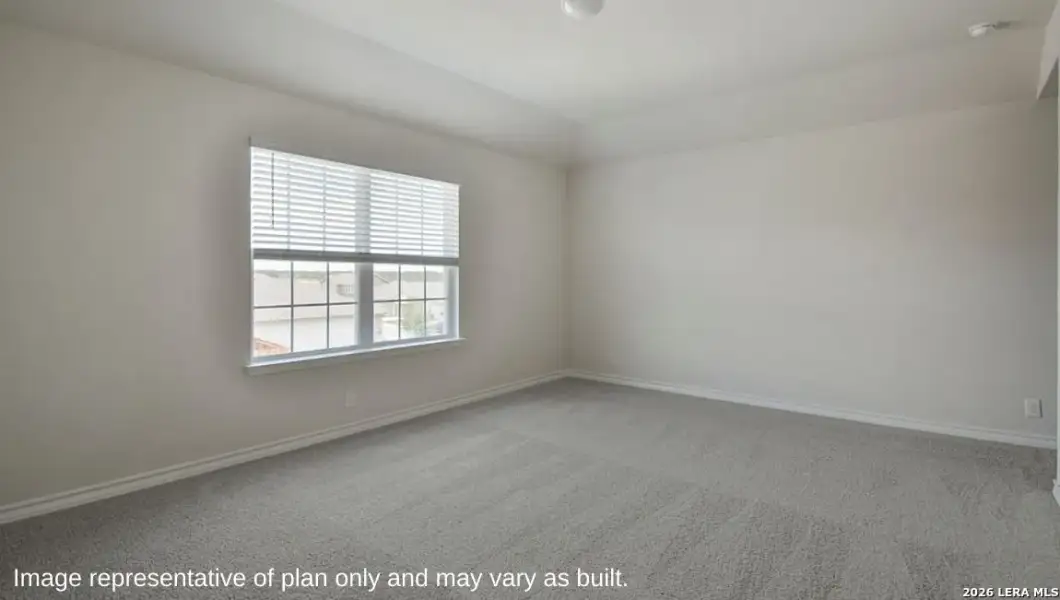 Spacious, unfurnished interior of a new home in Brookstone Creek, San Antonio (Image 13).