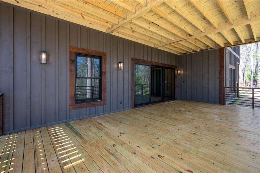 Exterior details and patio area of a home in , Mineral Bluff (Image 26).