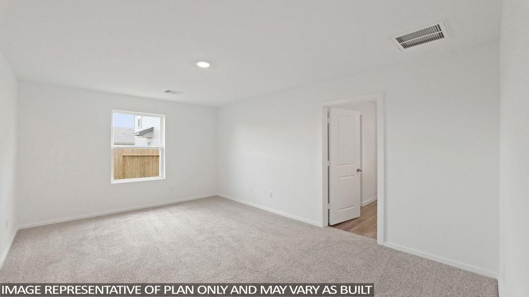 Spacious, unfurnished interior of a new home in Porters Mill, New Caney (Image 11).