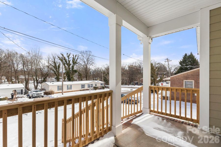 Exterior details and patio area of a home in , Statesville (Image 24).