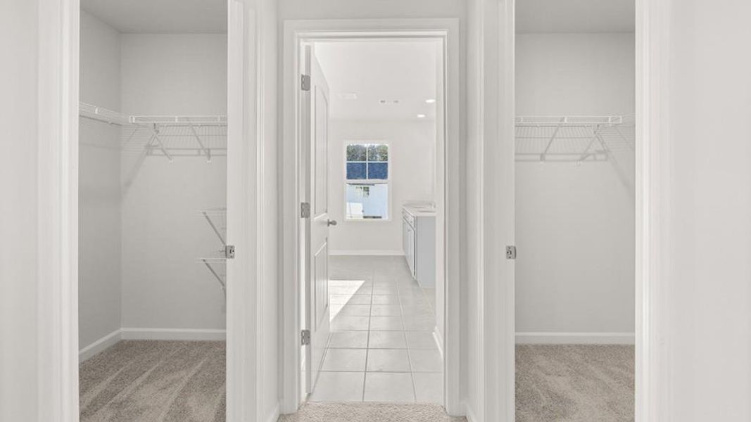 Spacious, unfurnished interior of a new home in Liberty Crossing, Braselton (Image 18).