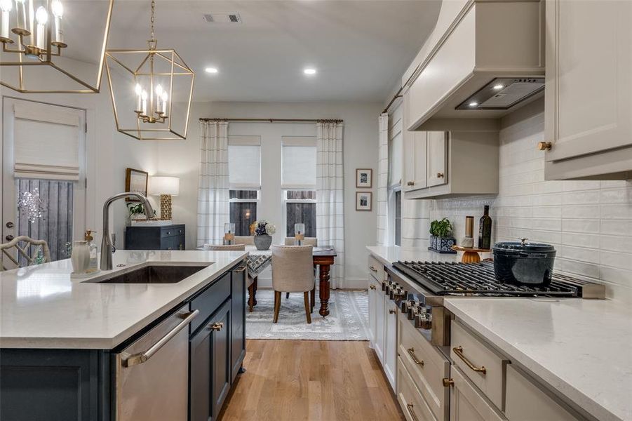 Furnished interior view inside a new home in , Dallas (Image 15).