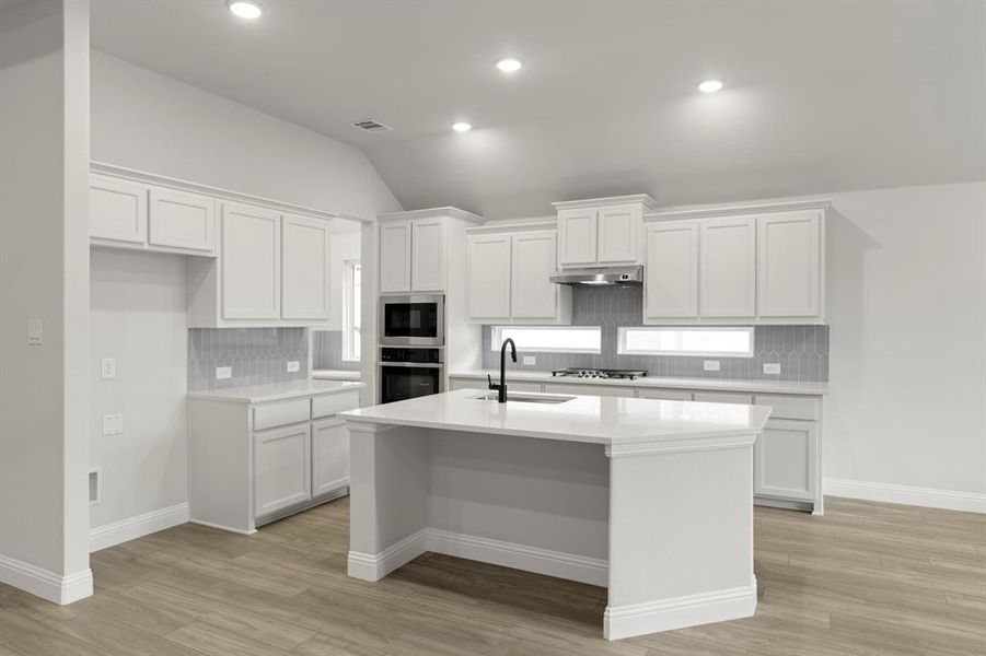 13. 14418 Mietner - Kitchen (2) 13. 14418 Mietner - Kitchen (2)