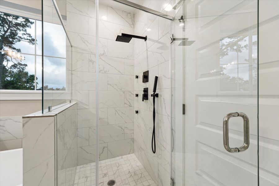 *picture is of a previously constructed home by the builder. 812 Thornton finishes will be very similar but this photo is meant to show craftsmanship, quality and to show a product very similar to the plan for 812 Thornton. However, the builder has the right to change finishes at their sole discretion. *picture is of a previously constructed home by the builder. 812 Thornton finishes will be very similar but this photo is meant to show craftsmanship, quality and to show a product very similar to the plan for 812 Thornton. However, the builder has the right to change finishes at their sole discretion.