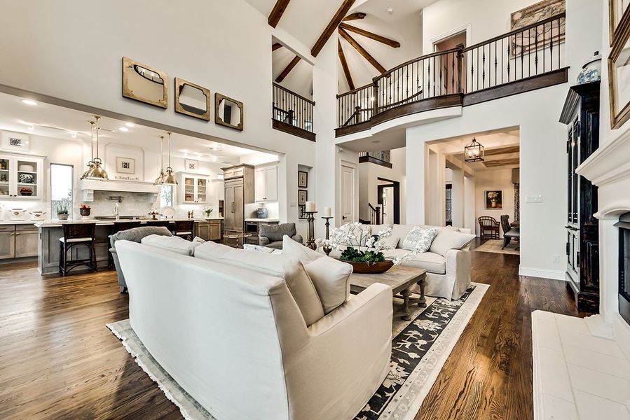 Representative furnished interior of a home built from the Miramonte by Grand Homes in Grand Oaks, Celina (Image 14).