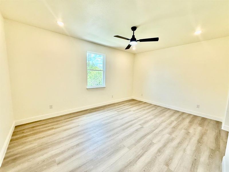 Spacious, unfurnished interior of a new home in , Grand Prairie (Image 20). Spacious, unfurnished interior of a new home in , Grand Prairie (Image 20).