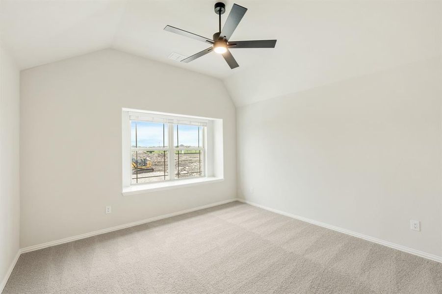 Spacious, unfurnished interior of a new home in The Retreat at North Grove 70-75, Waxahachie (Image 28). Spacious, unfurnished interior of a new home in The Retreat at North Grove 70-75, Waxahachie (Image 28).