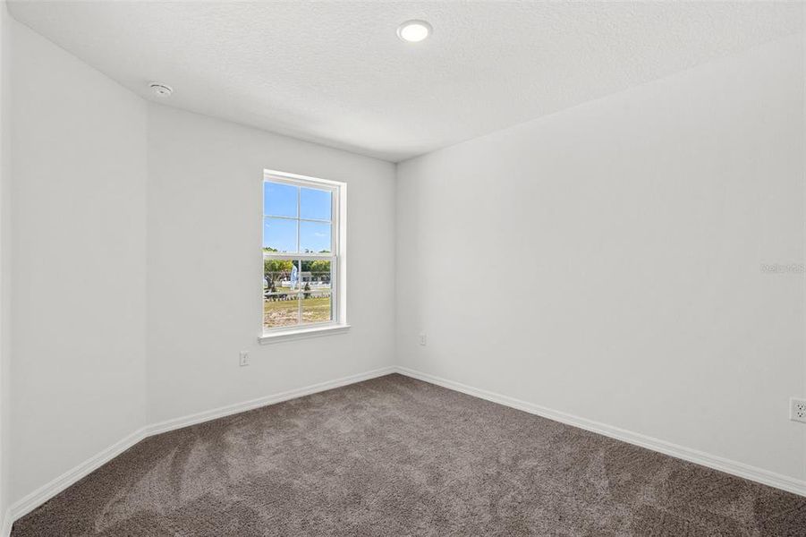 Spacious, unfurnished interior of a new home in Shenandoah Reserve, Orlando (Image 28).