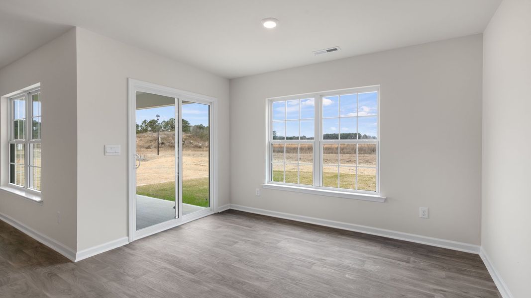 Spacious, unfurnished interior of a new home in Waverly Place, Linwood (Image 15).