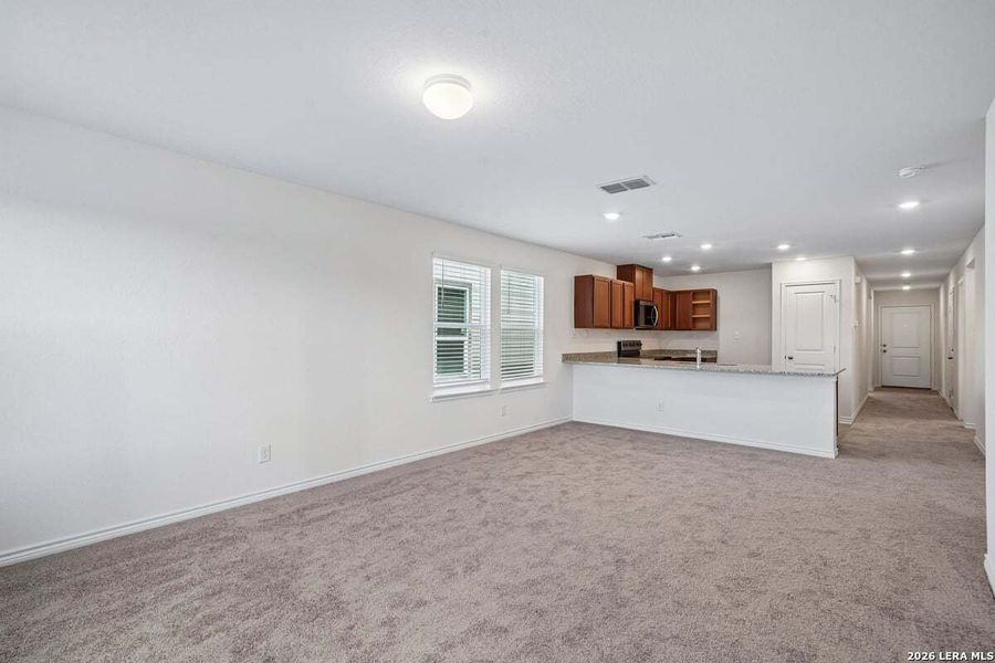 Spacious, unfurnished interior of a new home in The Granary - Villa Collection, San Antonio (Image 16). Spacious, unfurnished interior of a new home in The Granary - Villa Collection, San Antonio (Image 16).