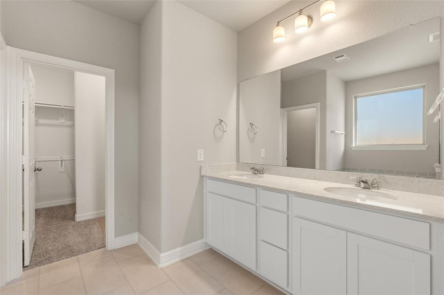 Note: Sample product photo. Actual exterior and interior selections may vary by homesite. Photo may be virtually staged