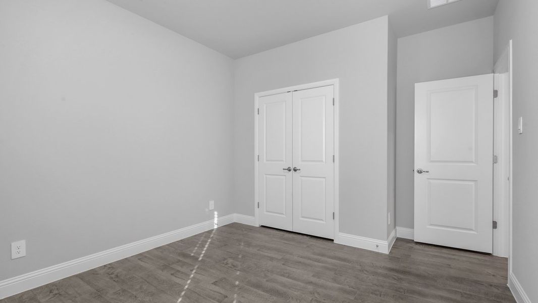 Spacious, unfurnished interior of a new home in Treeline, Justin (Image 35).