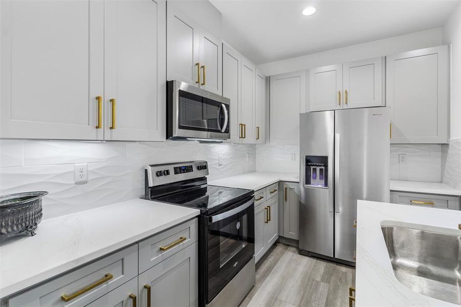 Furnished interior view inside a new home in , Houston (Image 31).