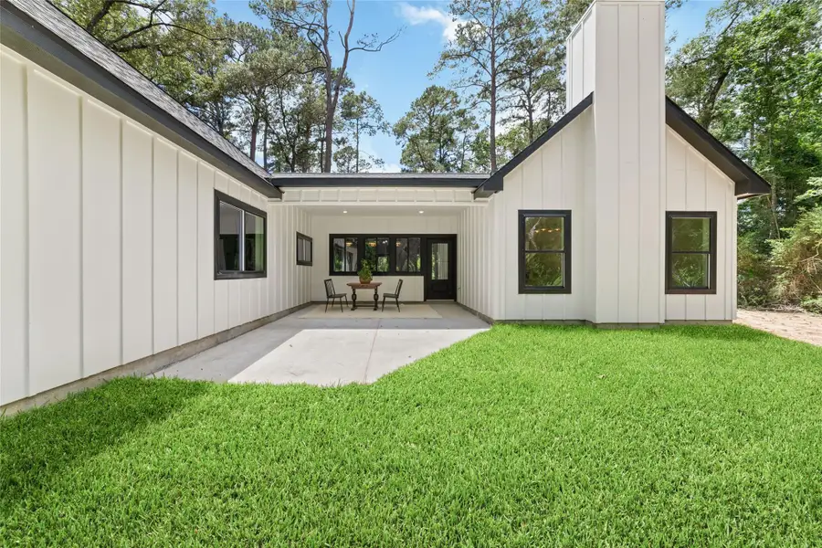 Image 5 of a home in . Image 5 of a home in .