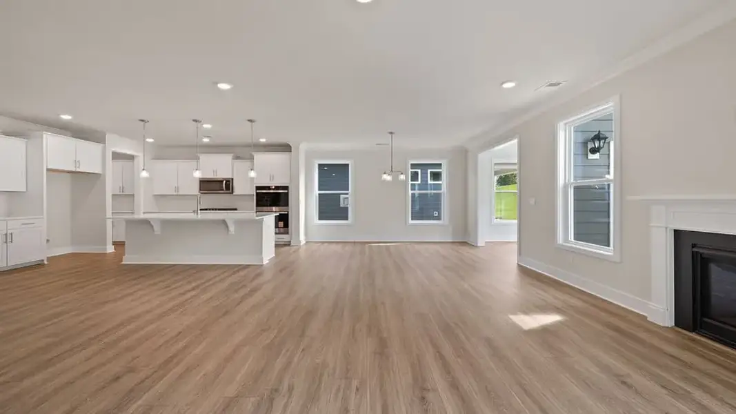 Spacious, unfurnished interior of a new home in Spring Ridge Reserve, Anderson (Image 21). Spacious, unfurnished interior of a new home in Spring Ridge Reserve, Anderson (Image 21).
