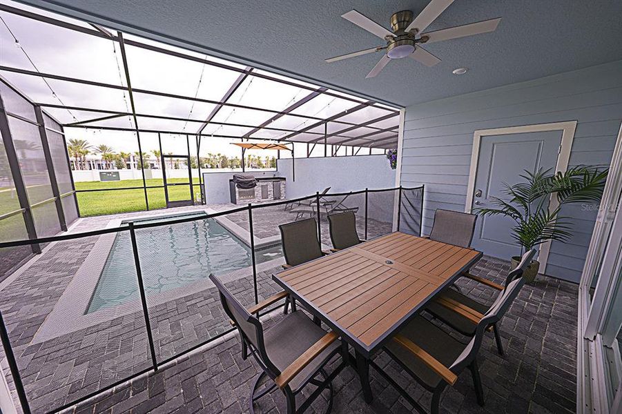 Furnished interior view inside a new home in , Clermont (Image 39).